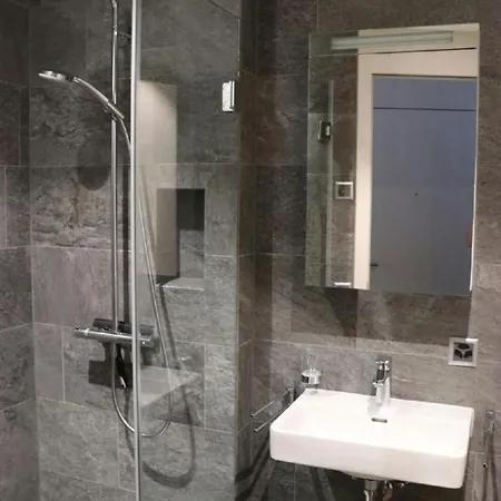 Chavallera Casa Torri Apartment